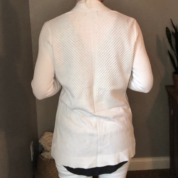 White lightweight cardigan small - Picture 3 of 4